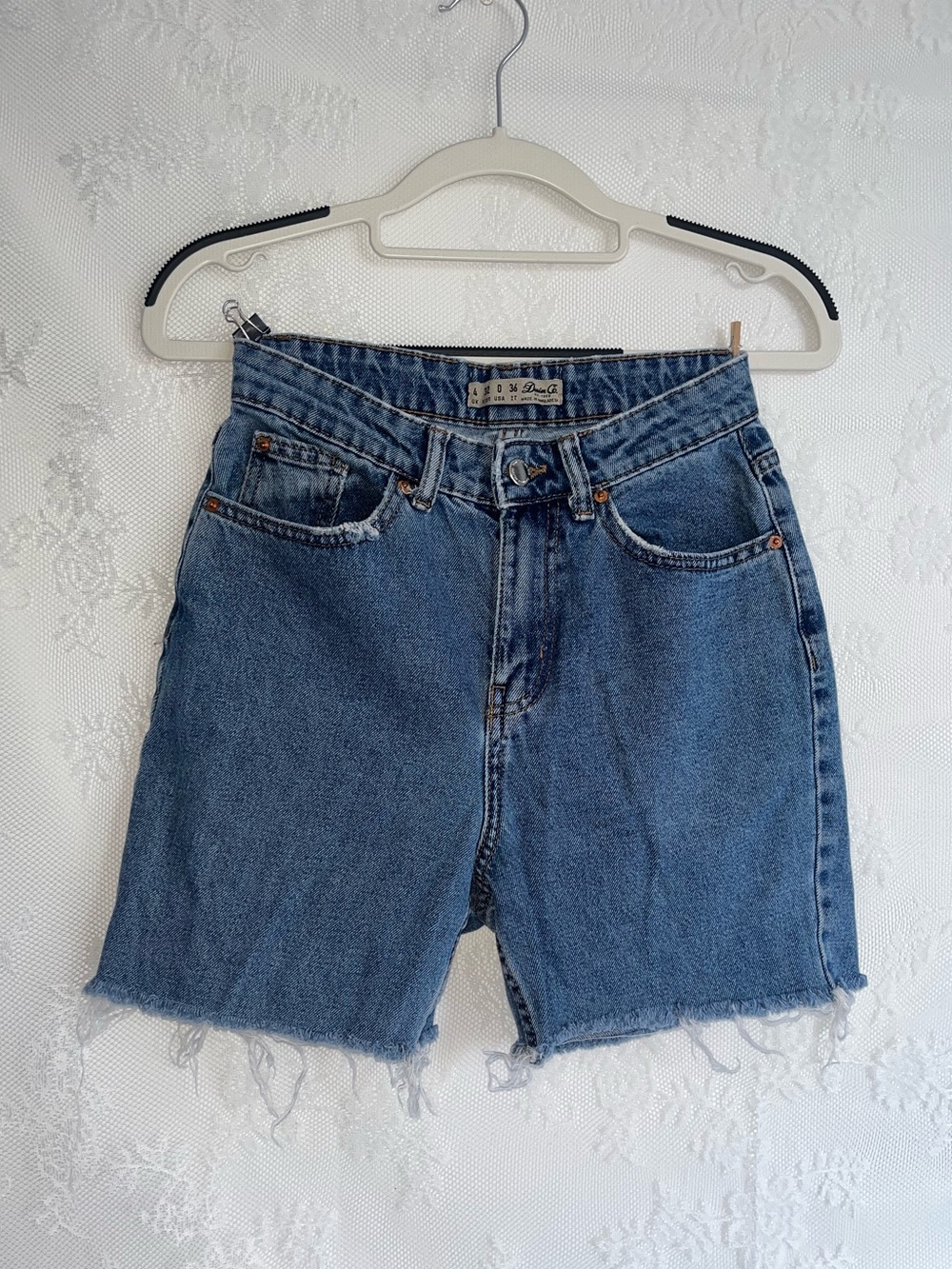 vintage-fit blue denim shorts